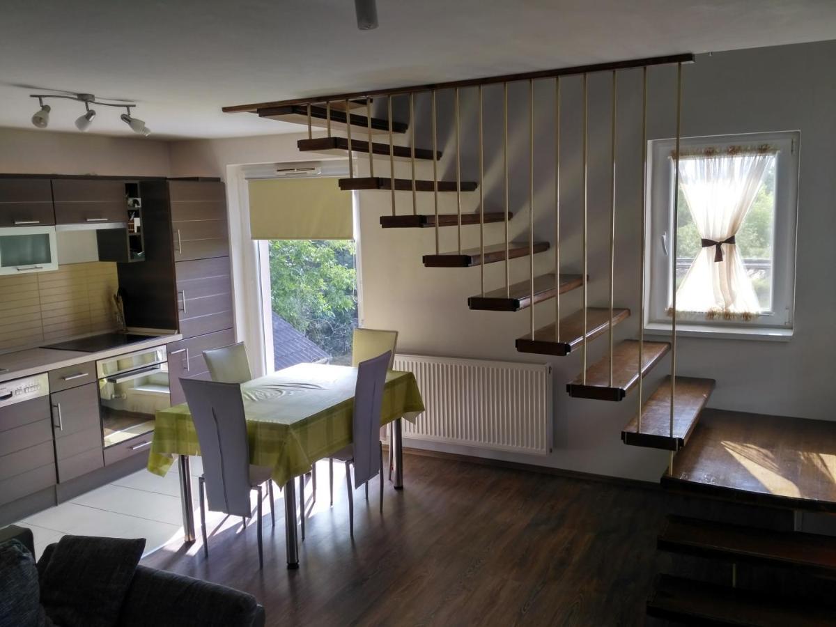 Family Holiday Apartman Nyíregyháza Exterior foto